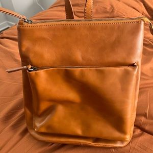 Andar the Addison backpack color Carmel tan